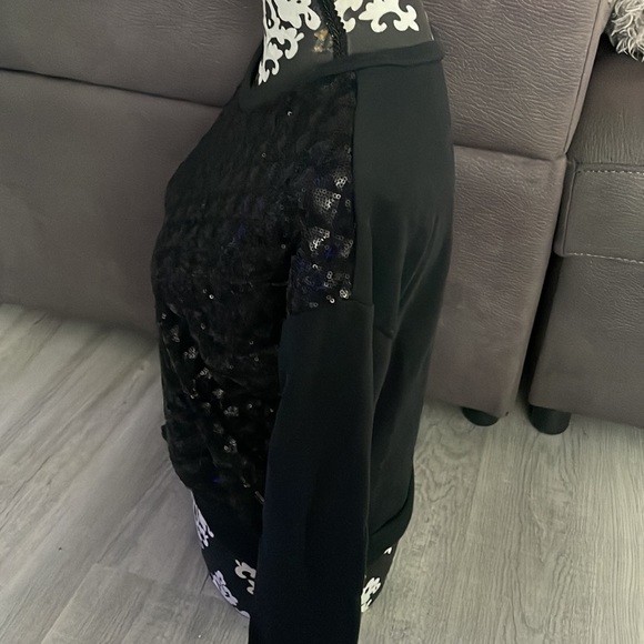 HOLLISTER California Black with Sequin Sweater Size M - Picture 4 of 8